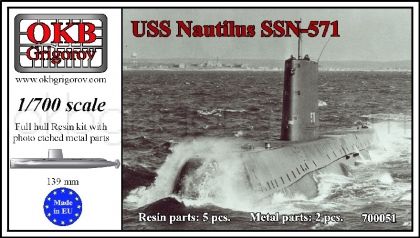 1/700 USS Nautilus SSN-571