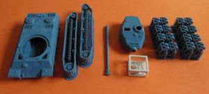 1/72 French Medium Tank AMX M4 mle. 45 with coil springs suspension (TRV72004)