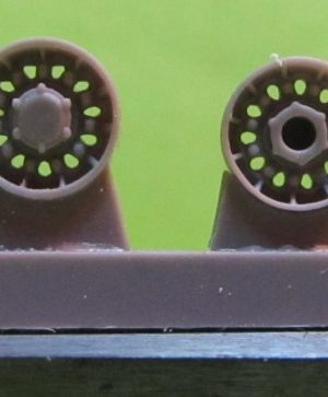 1/72 Wheels and tracks set for M551 Sheridan, with worn out tracks
