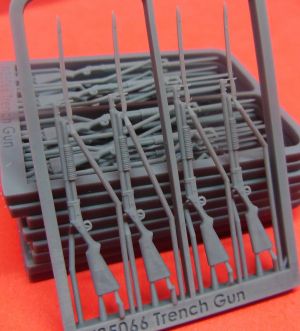 1/35 Winchester Model 12 Trench Gun with a bayonet (W35066)