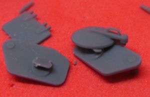 1/72 French Medium Tank AMX M4 mod. 49 with St.Chamond turret (TRV72030)